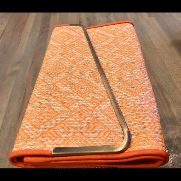 Urban Expression Vegan Leather Woven Clutch - Picture 2 of 8